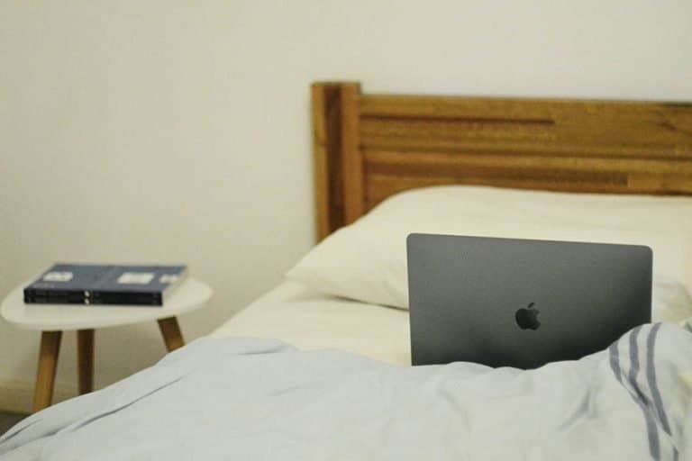 laptop-bed