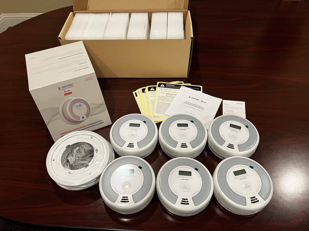 X-Sense Smoke Carbon Monoxide Alarm 6-pack unboxed