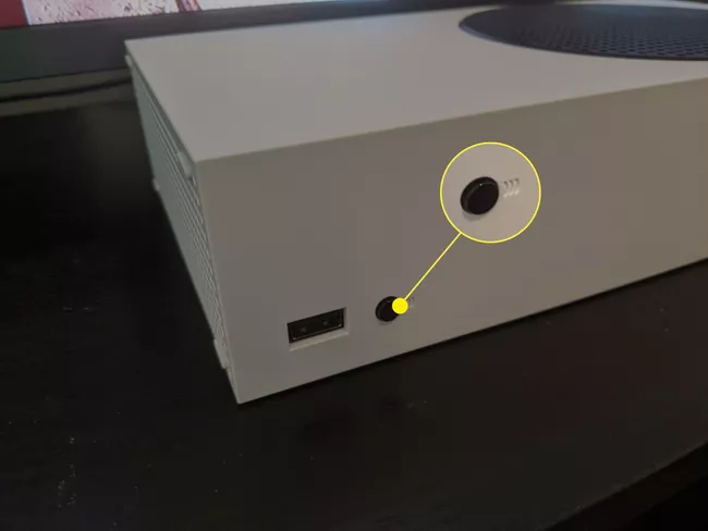 Xbox Controller Pairing Button