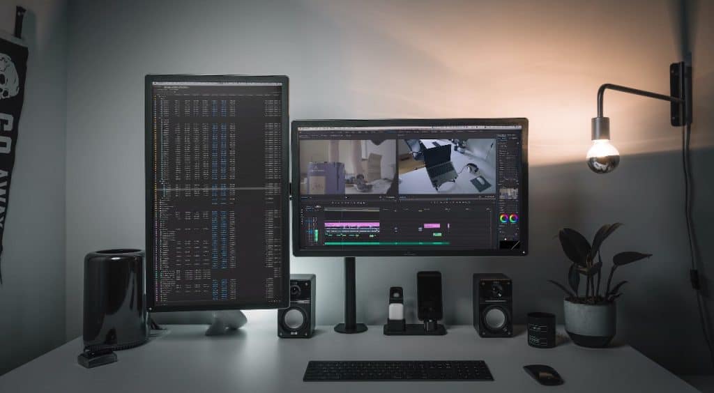 Vertical Monitor Setup for Video Editing